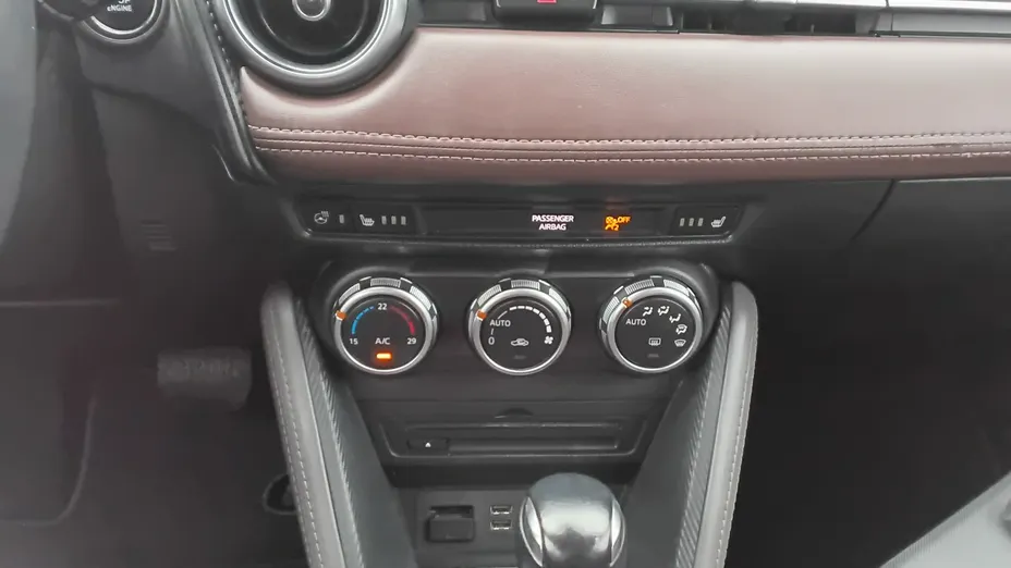MAZDA CX-3 -