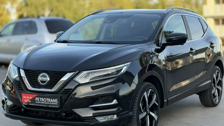 NISSAN Qashqai -