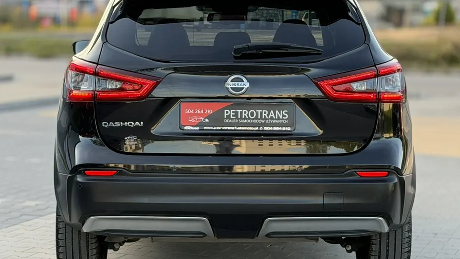 NISSAN Qashqai -