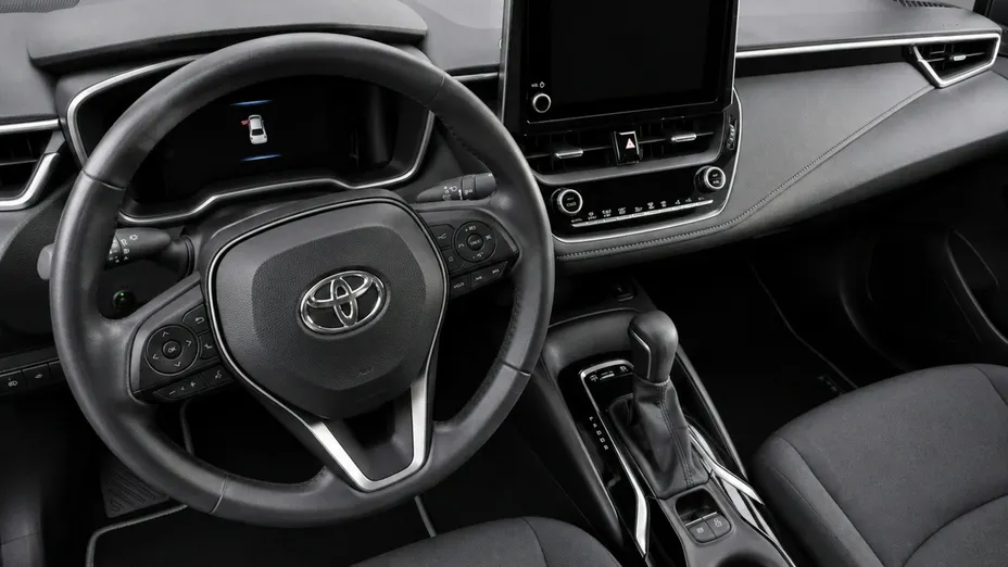 TOYOTA Corolla -