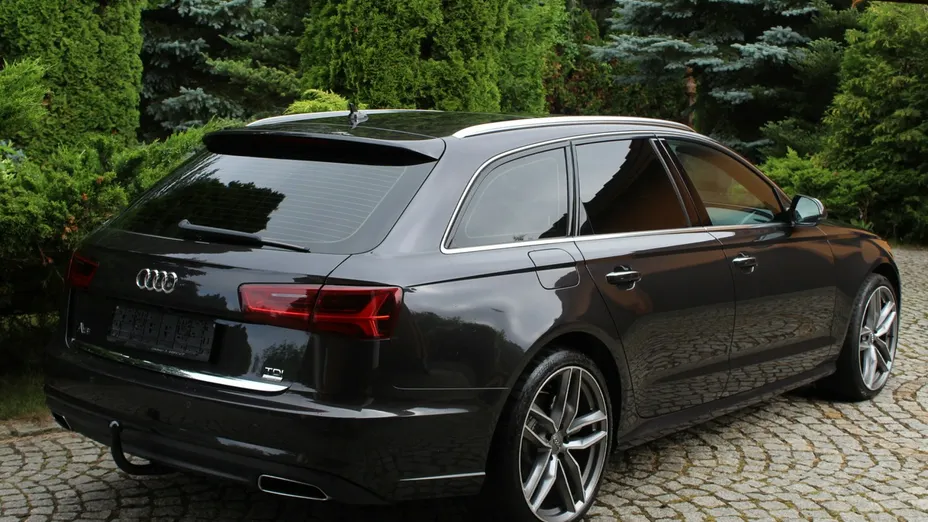AUDI A6 Avant -