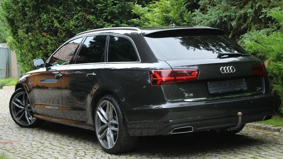 AUDI A6 Avant -