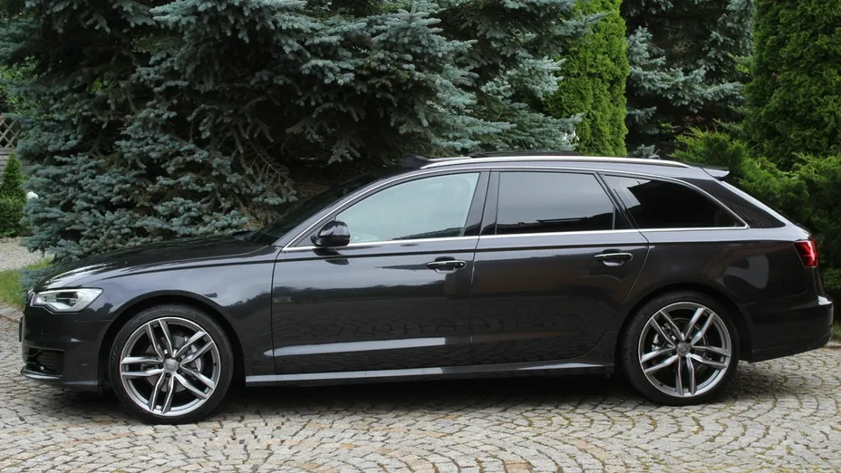 AUDI A6 Avant -