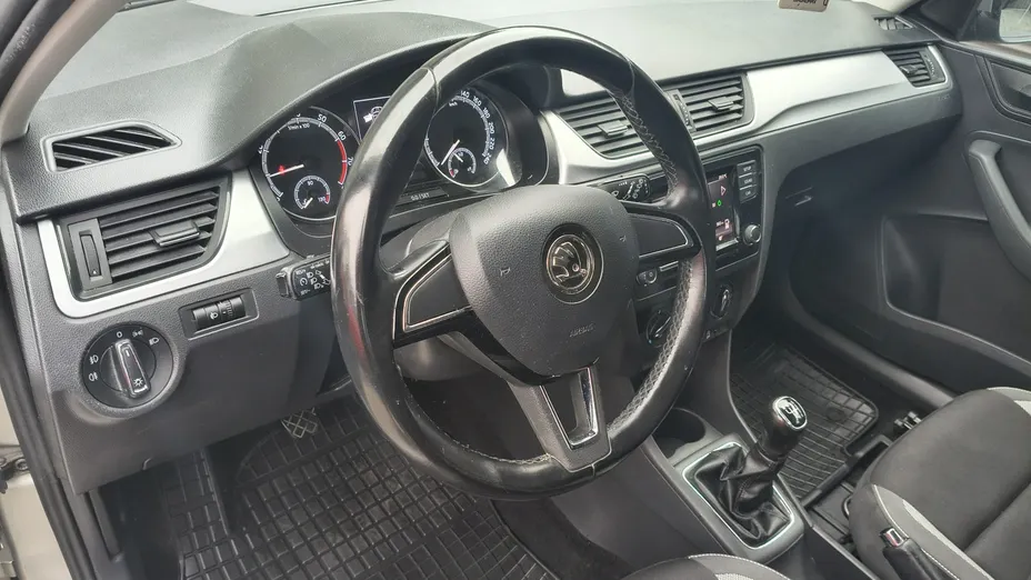 SKODA Rapid -