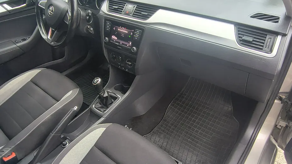 SKODA Rapid -