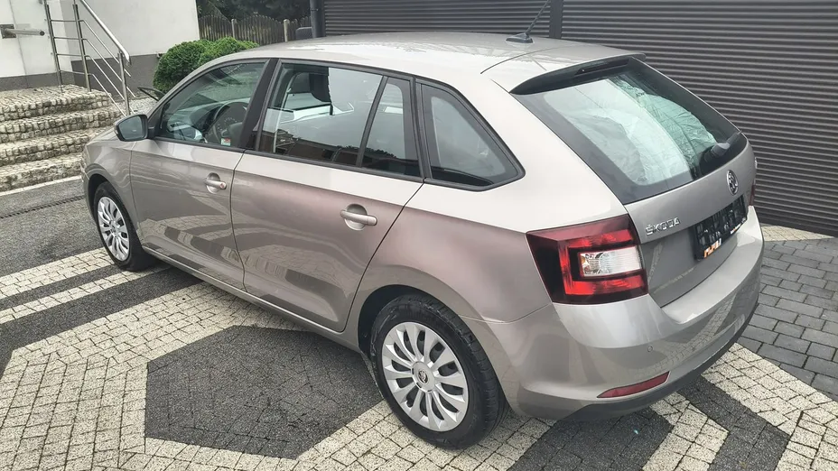 SKODA Rapid -