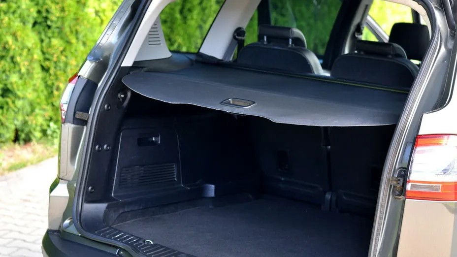 FORD S-MAX -