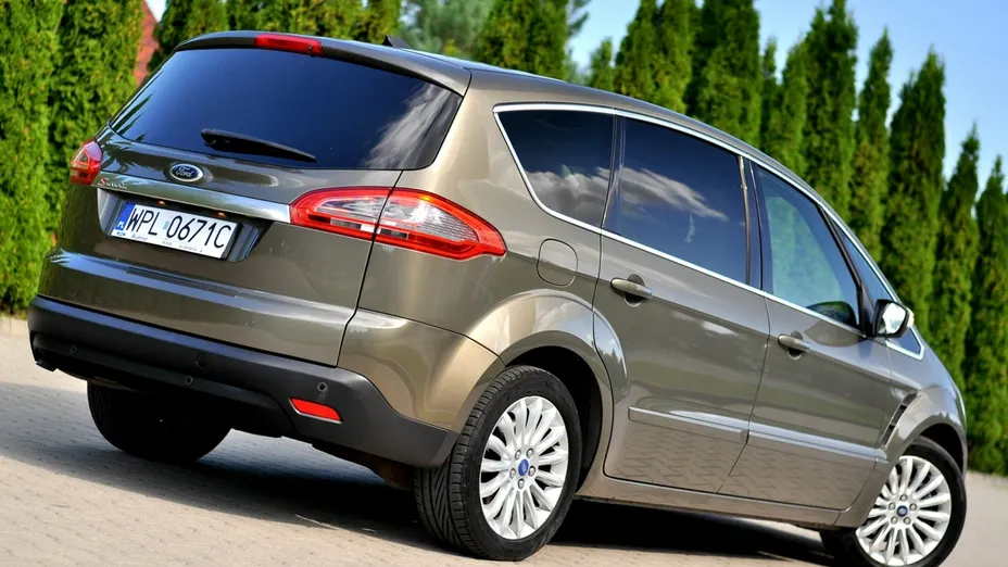 FORD S-MAX -