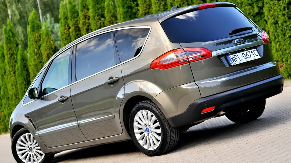 FORD S-MAX -