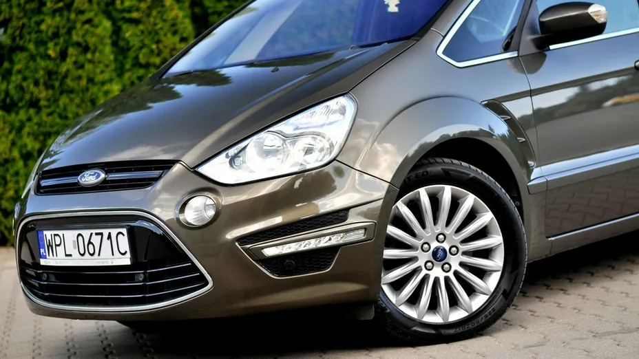 FORD S-MAX -