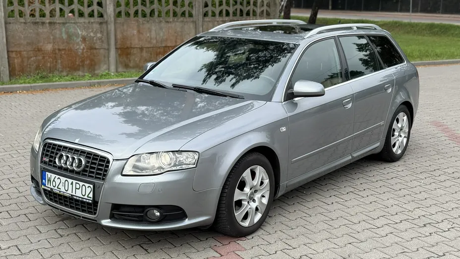 AUDI A4 -