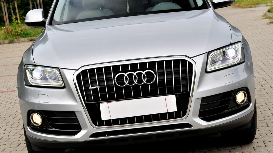 AUDI Q5 -
