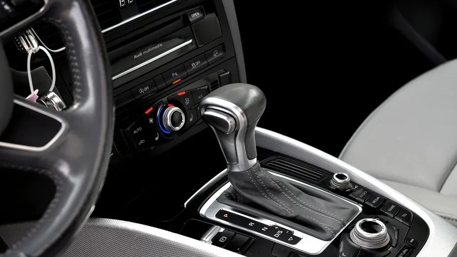 AUDI Q5 -