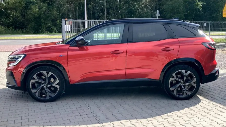 RENAULT Austral -