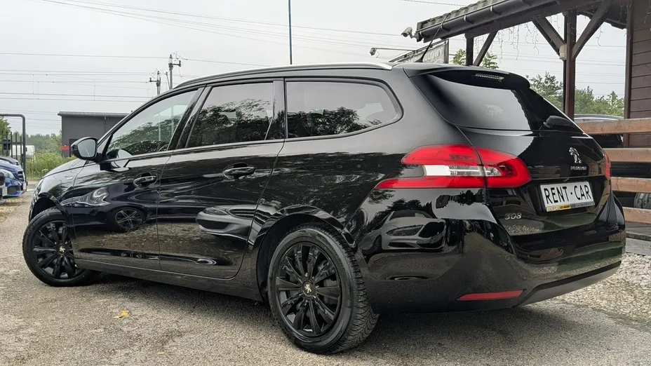 PEUGEOT 308 -