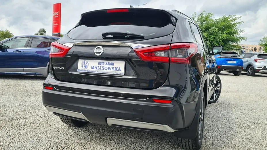 NISSAN Qashqai -