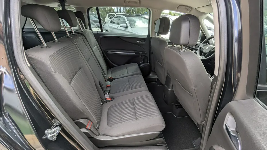 OPEL Zafira -