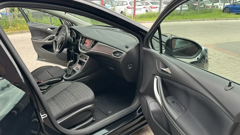 OPEL Astra -