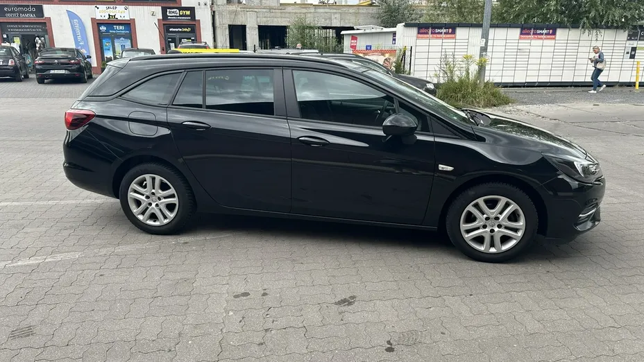 OPEL Astra -