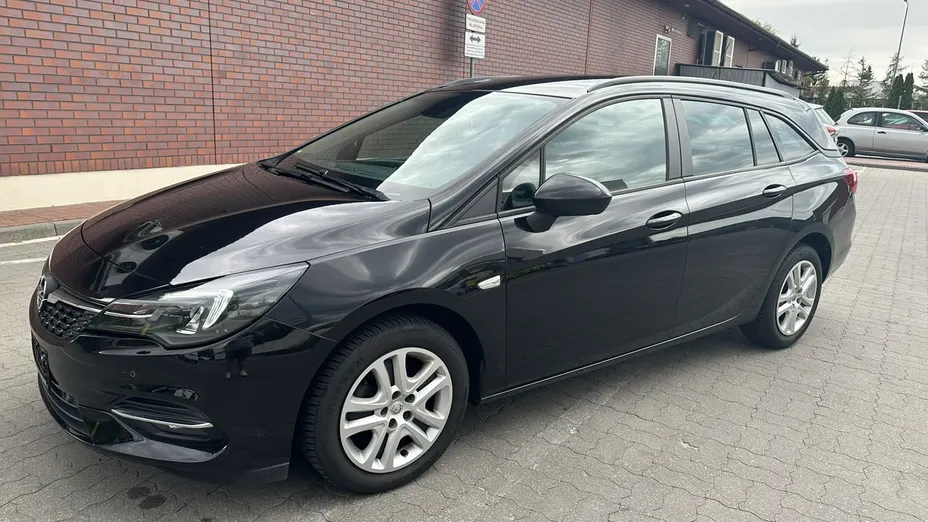 OPEL Astra -
