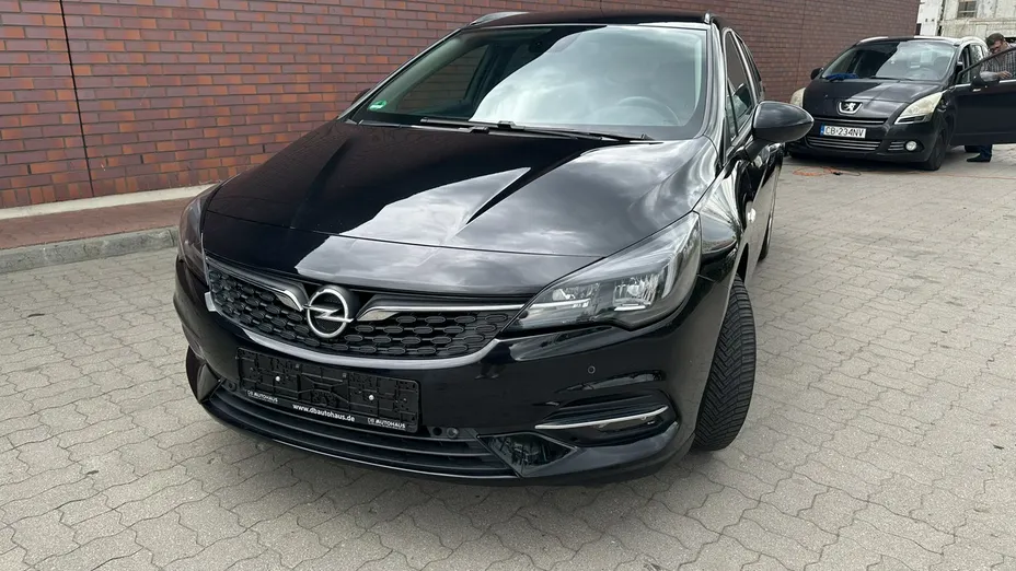 OPEL Astra -