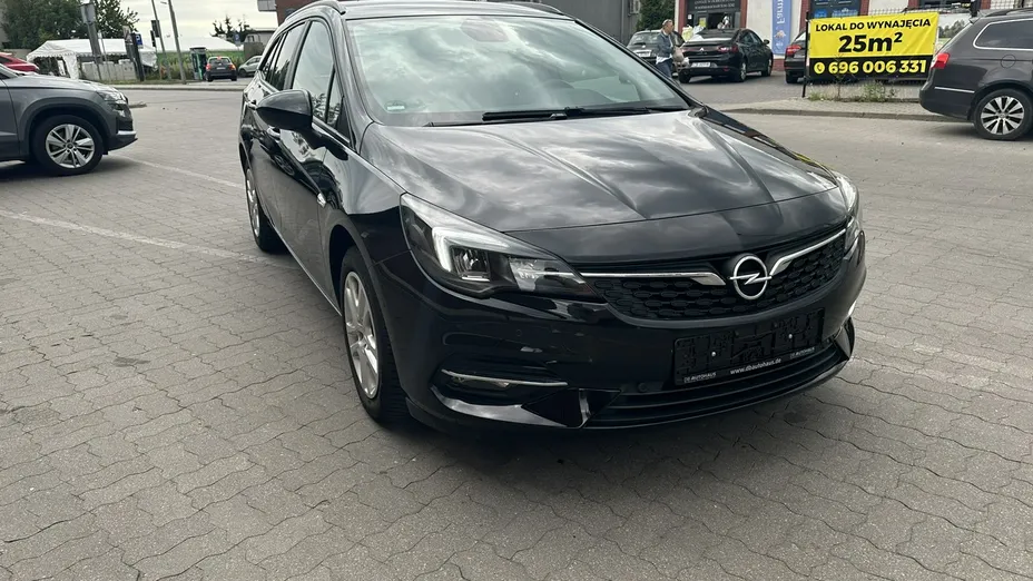 OPEL Astra -