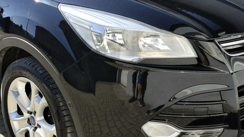 FORD Kuga -
