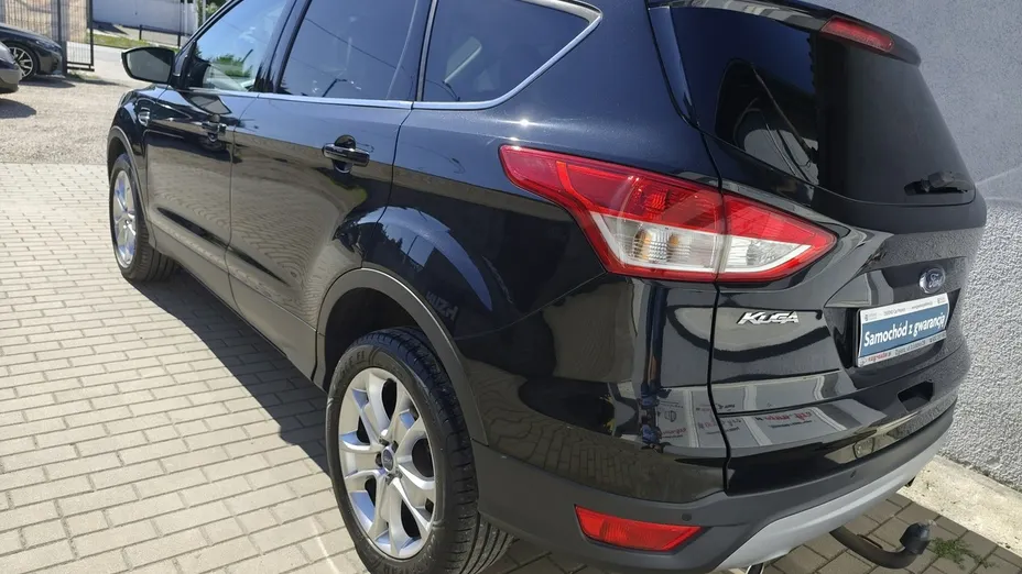 FORD Kuga -