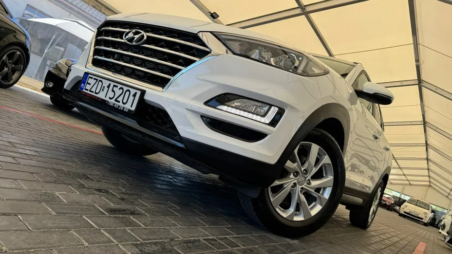 HYUNDAI Tucson -