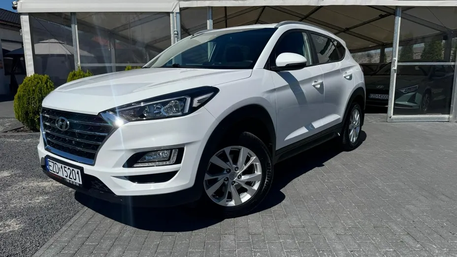 HYUNDAI Tucson -