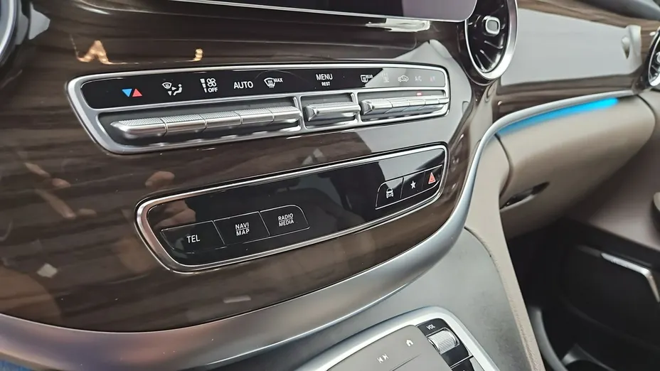 MERCEDES-BENZ V Klasa -