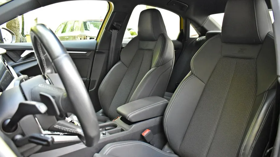 AUDI A3 -