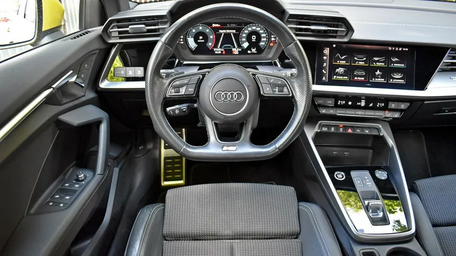 AUDI A3 -