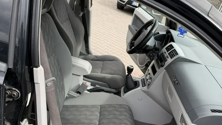 DODGE Caliber -