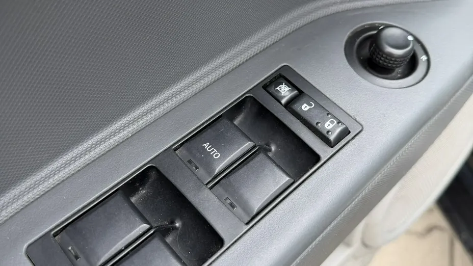 DODGE Caliber -