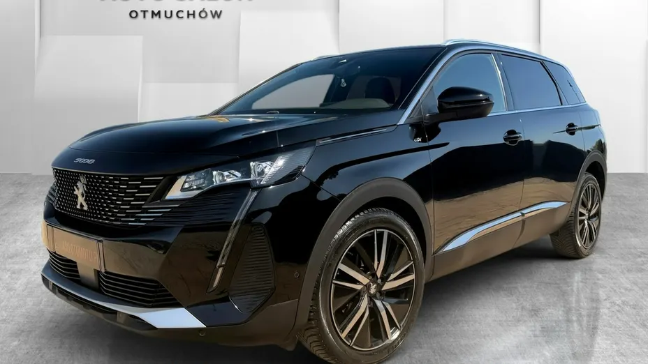 PEUGEOT 5008 -