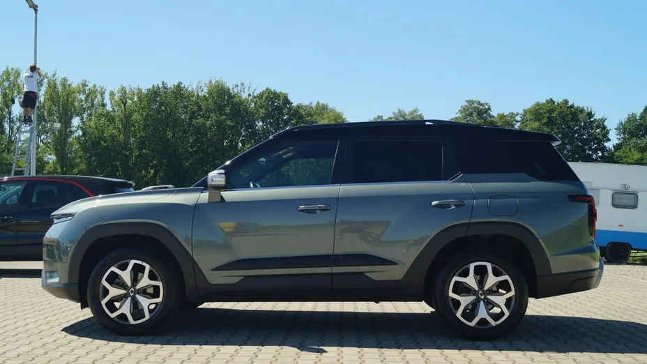 KGM / SSANGYONG Torres -