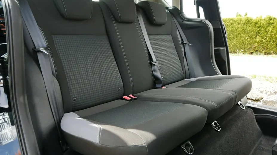 FORD B-MAX -