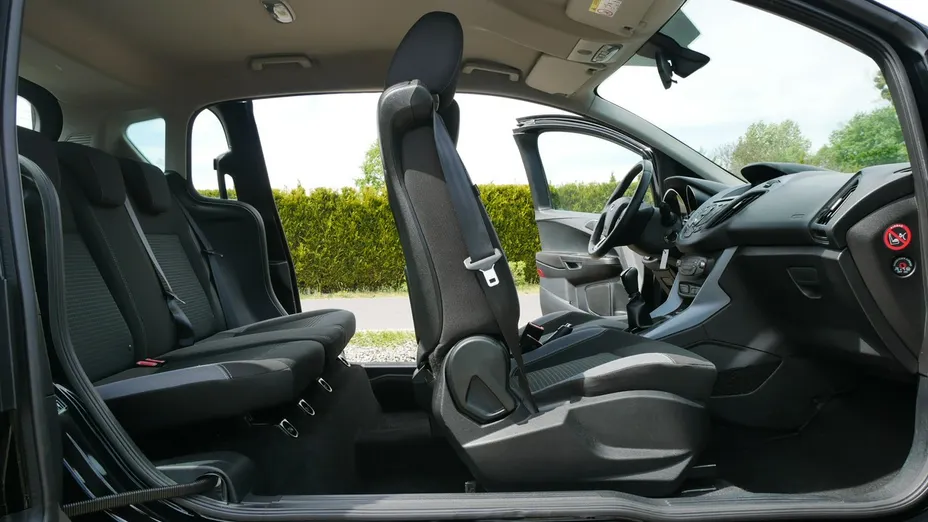 FORD B-MAX -