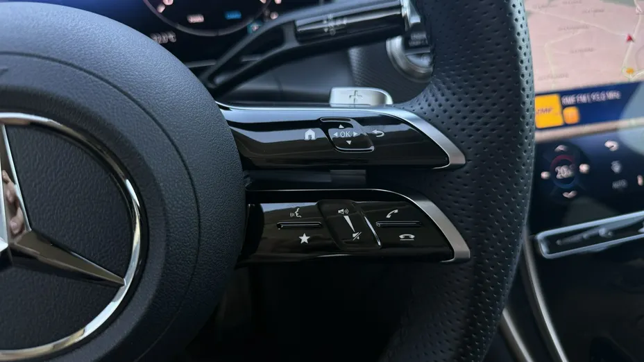 MERCEDES-BENZ GLC -