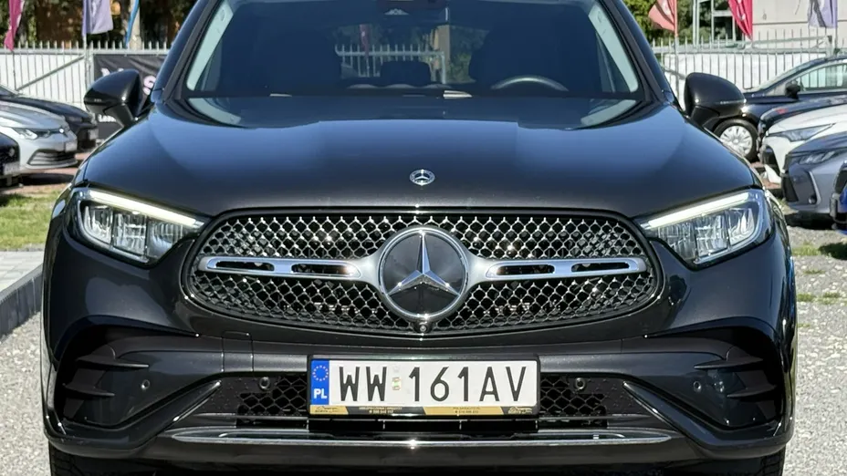 MERCEDES-BENZ GLC -
