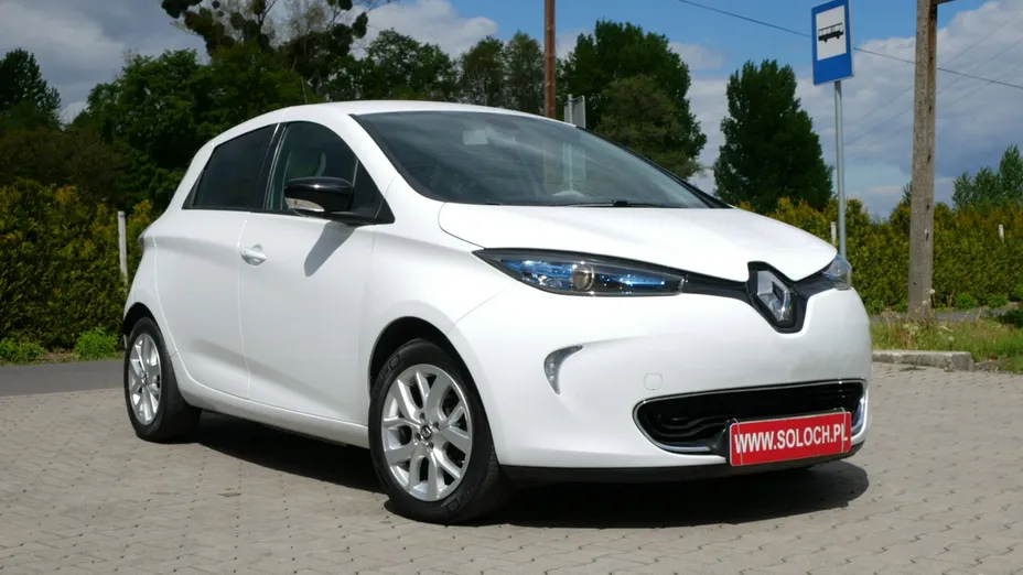RENAULT ZOE -