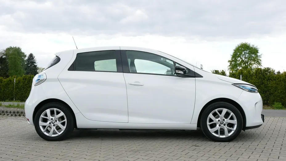 RENAULT ZOE -