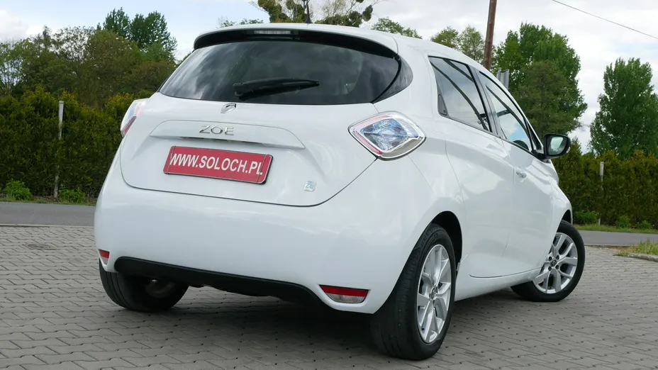 RENAULT ZOE -
