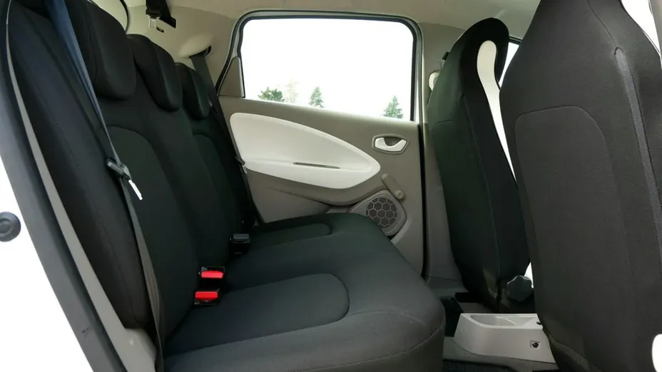RENAULT ZOE -