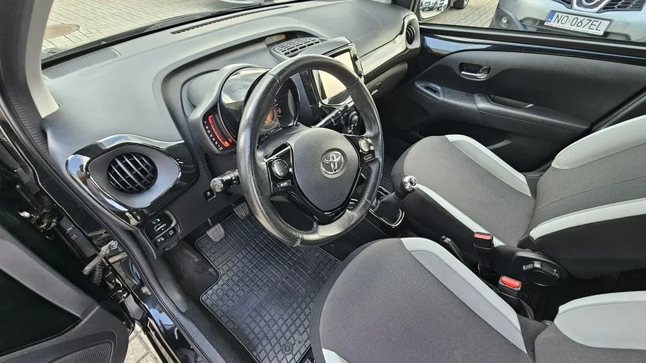 TOYOTA Aygo -