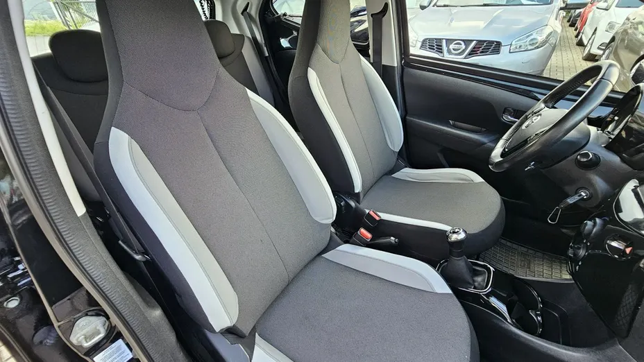 TOYOTA Aygo -