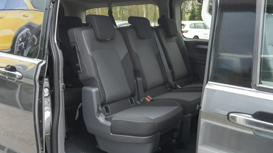 VOLKSWAGEN Caravelle -