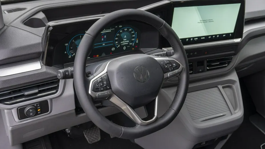 VOLKSWAGEN Caravelle -