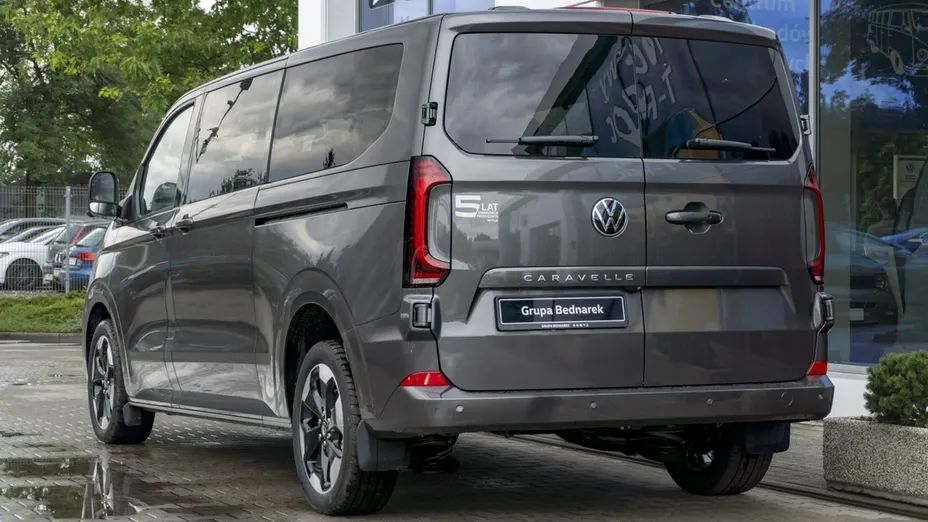 VOLKSWAGEN Caravelle -